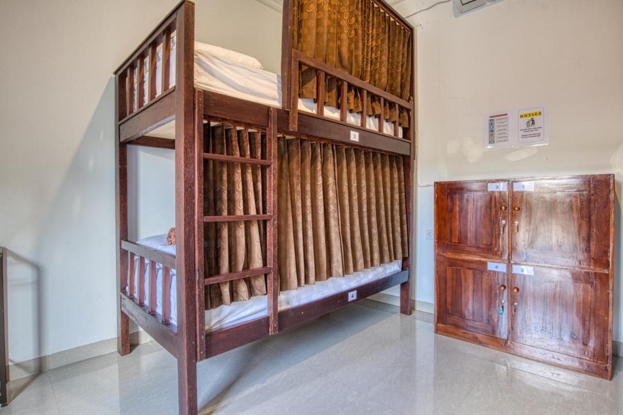 L Degus Hostel Toyapakeh Kültér fotó