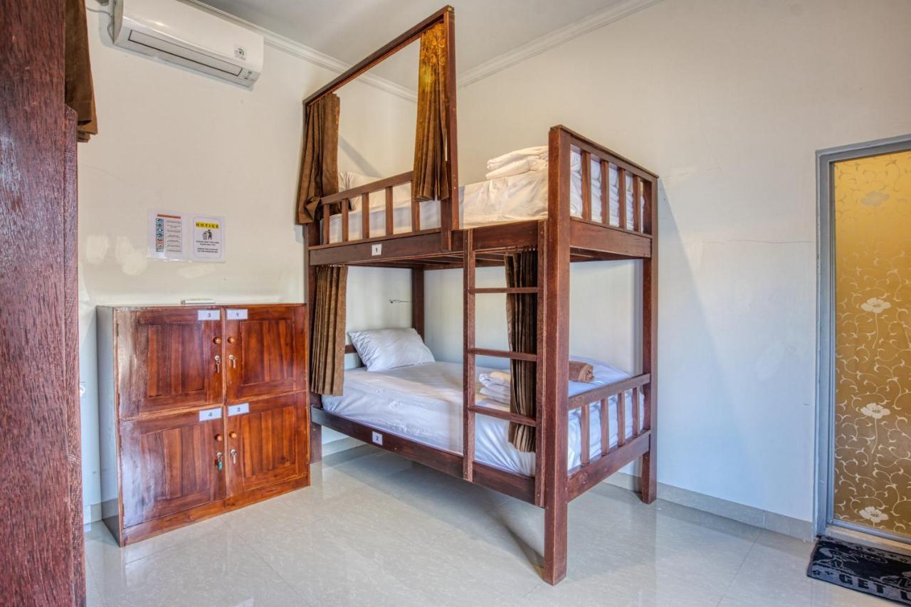 L Degus Hostel Toyapakeh Kültér fotó