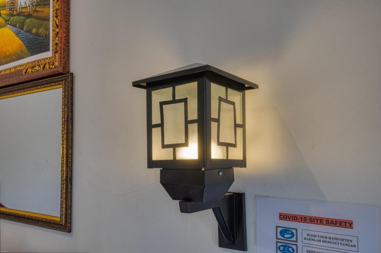 L Degus Hostel Toyapakeh Kültér fotó